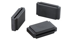 Ribbon cable ferrites